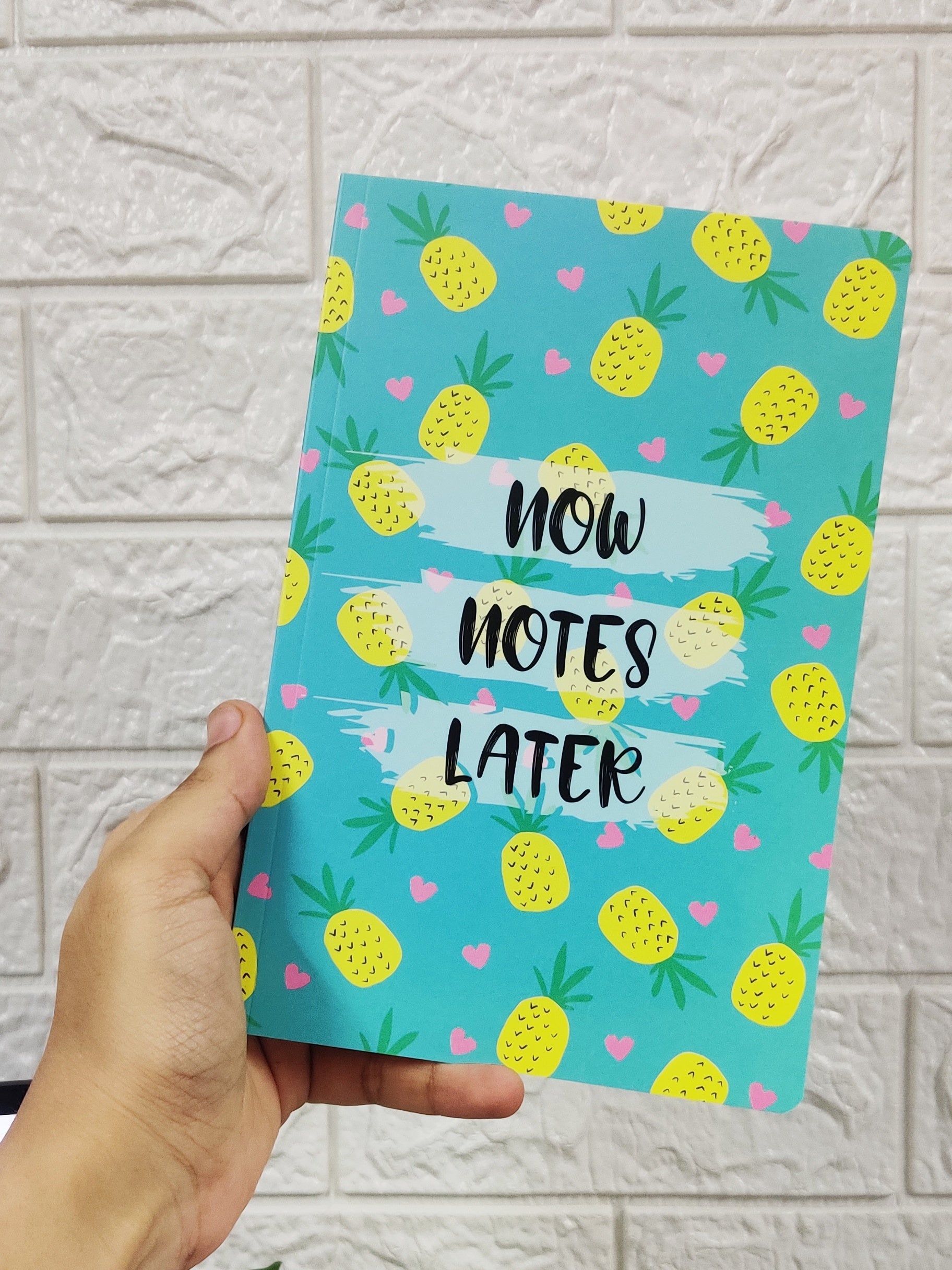 Pineapple notebook – The Umbrella store