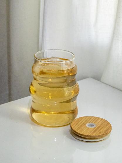 Fluted glass tumbler with straw
